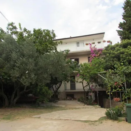 Josip - 200m From Sea